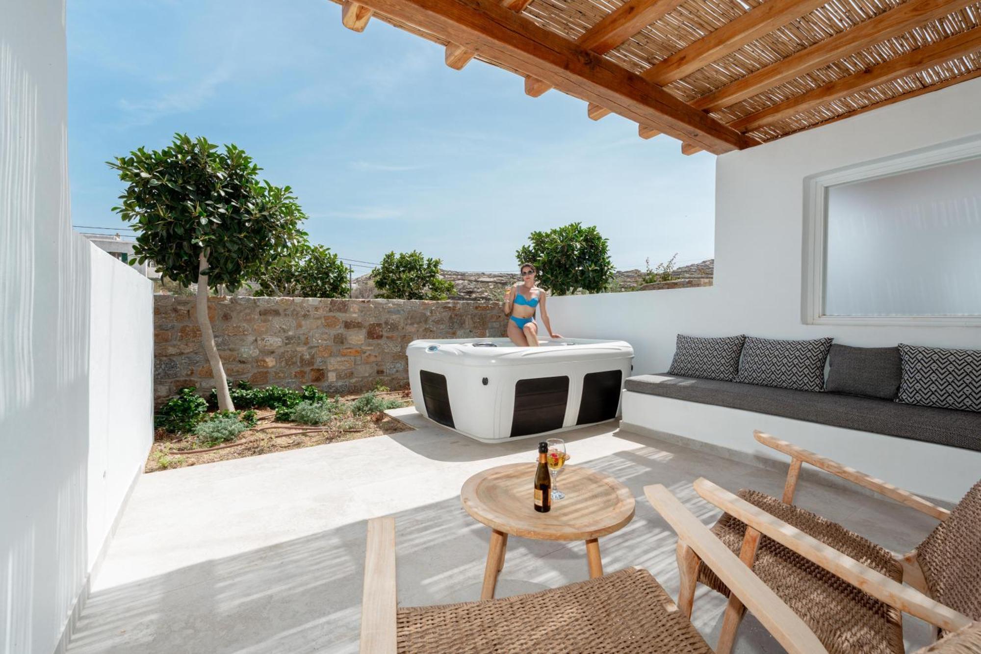 Oliving Mykonos Luxury Suites Klouvas Exterior photo